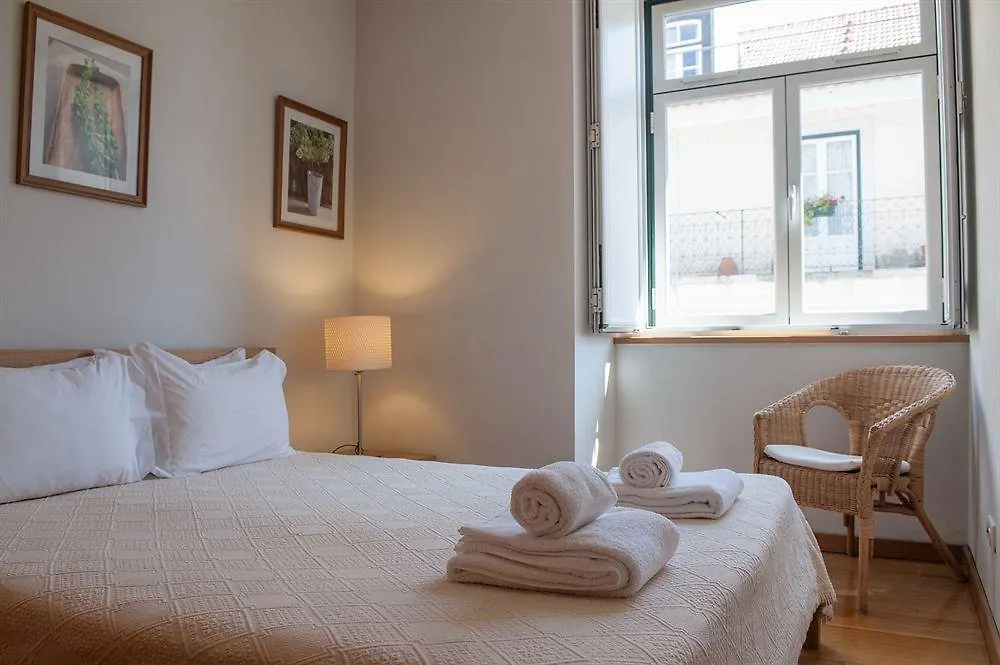 Chiado Apartments Lisbon Hotel