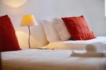 Chiado Apartments Lisboa 0*,