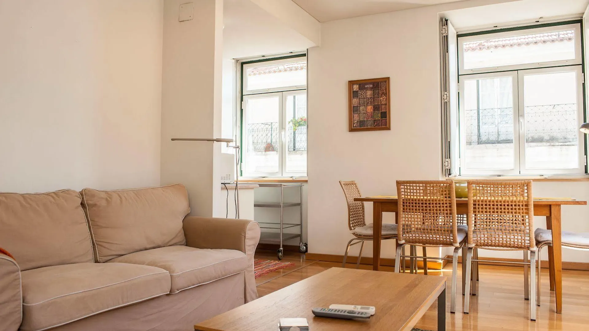 Chiado Apartments Lisboa Hotell